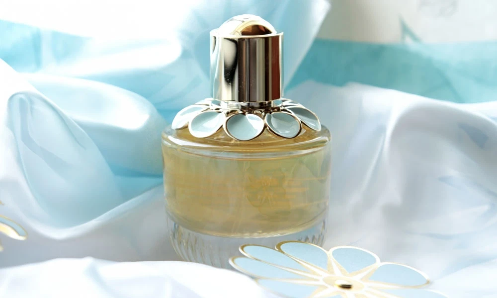 Как говорить о парфюмах точнее чем «свежий»